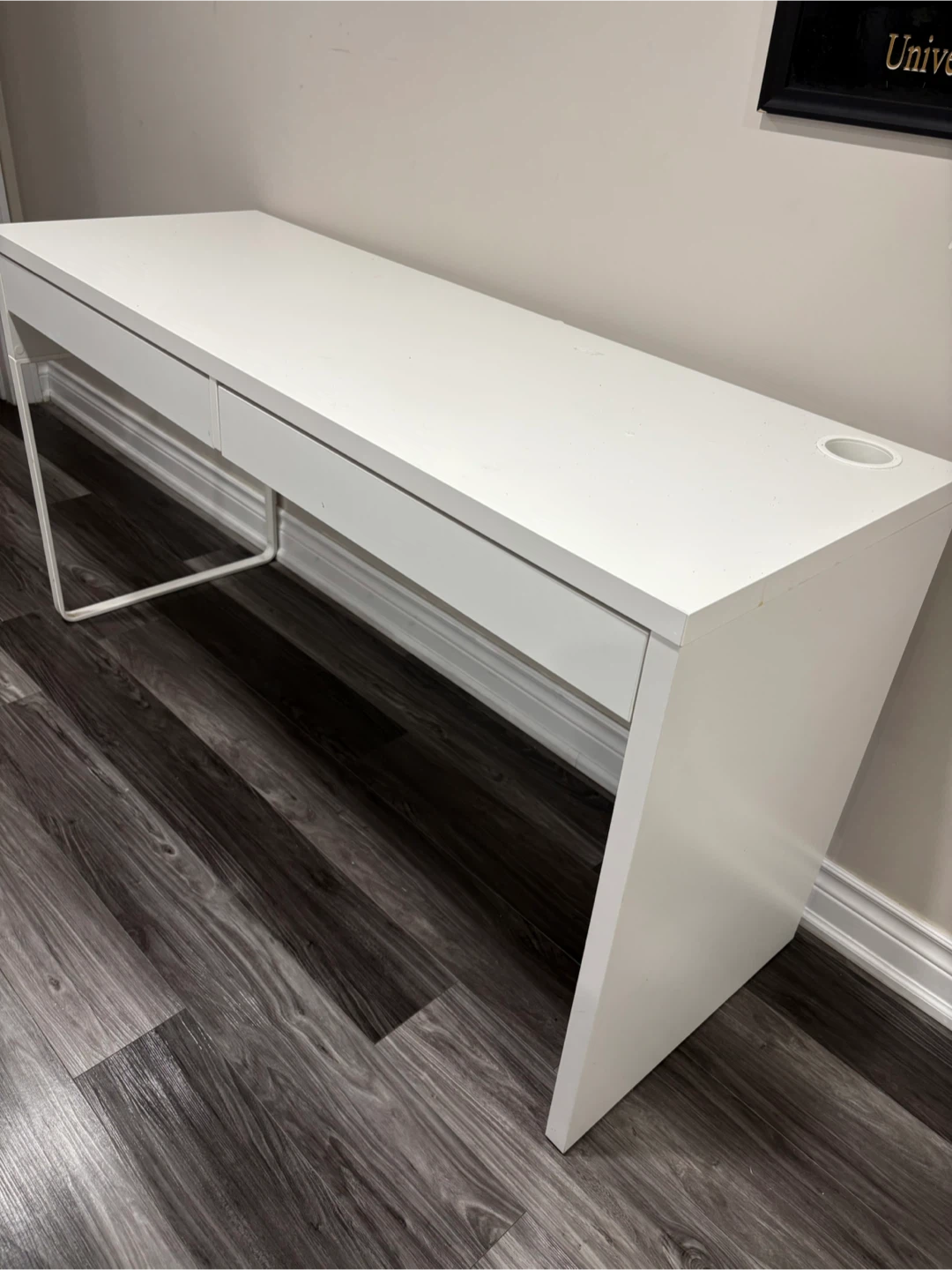 White Two-Drawer Desk - photo 2