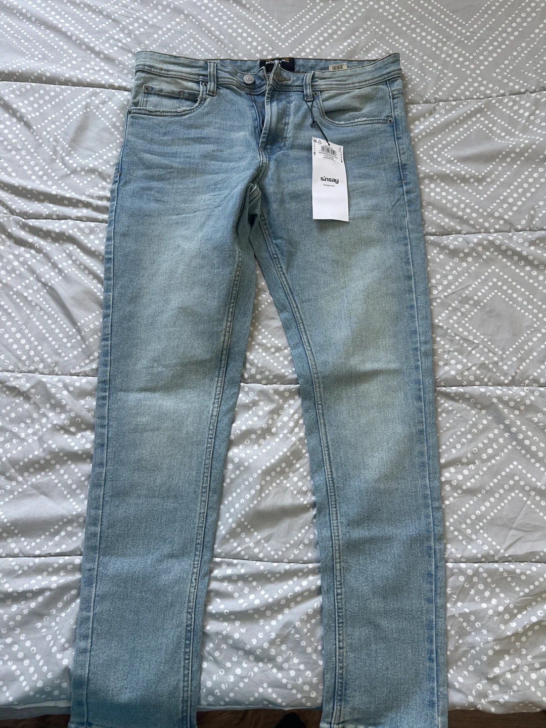 🧡Sinsay Men Light Wash Slim Fit Jeans - Size 30