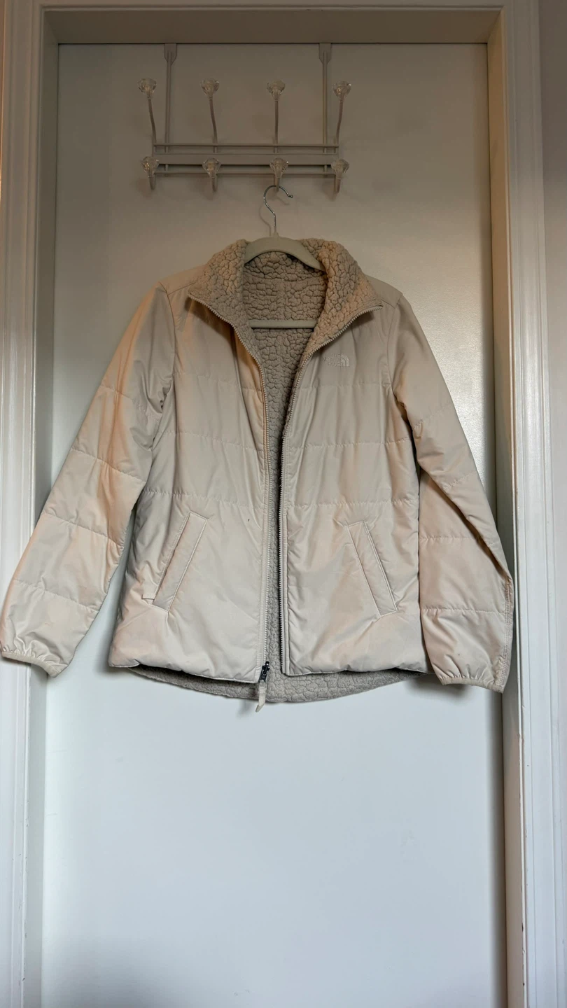 The North Face Reversible Fleece Lined Puffer Jacket - Cream