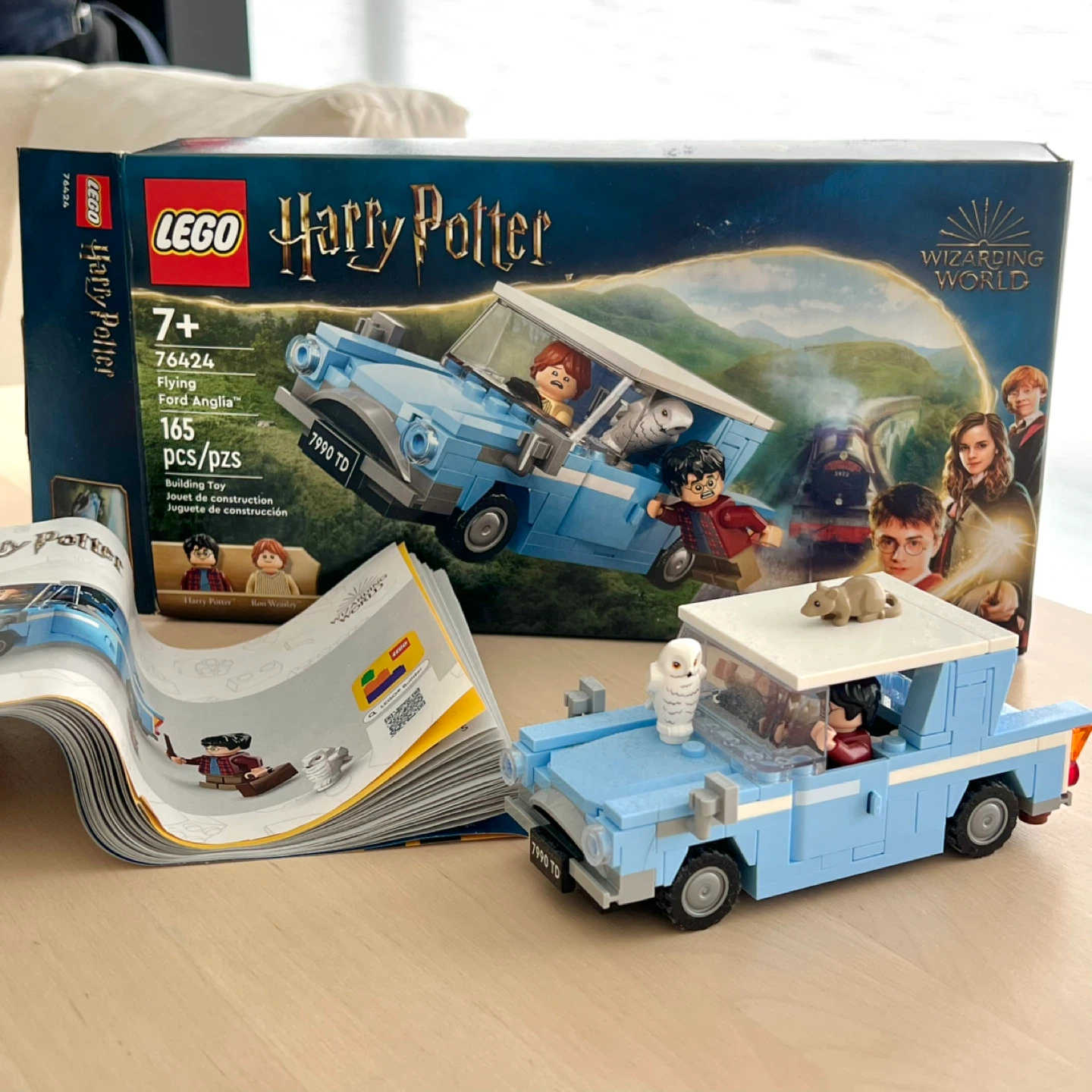 LEGO Harry Potter Flying Ford Anglia 165 pcs