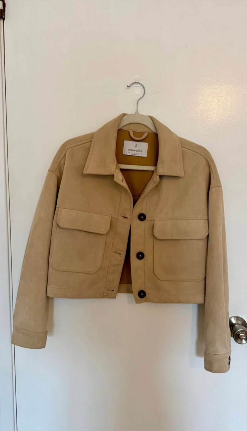 Stradivarius Beige Suede Cropped Jacket