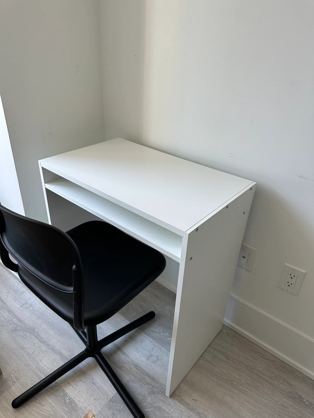 White Desk with Shelf and Black Chair
