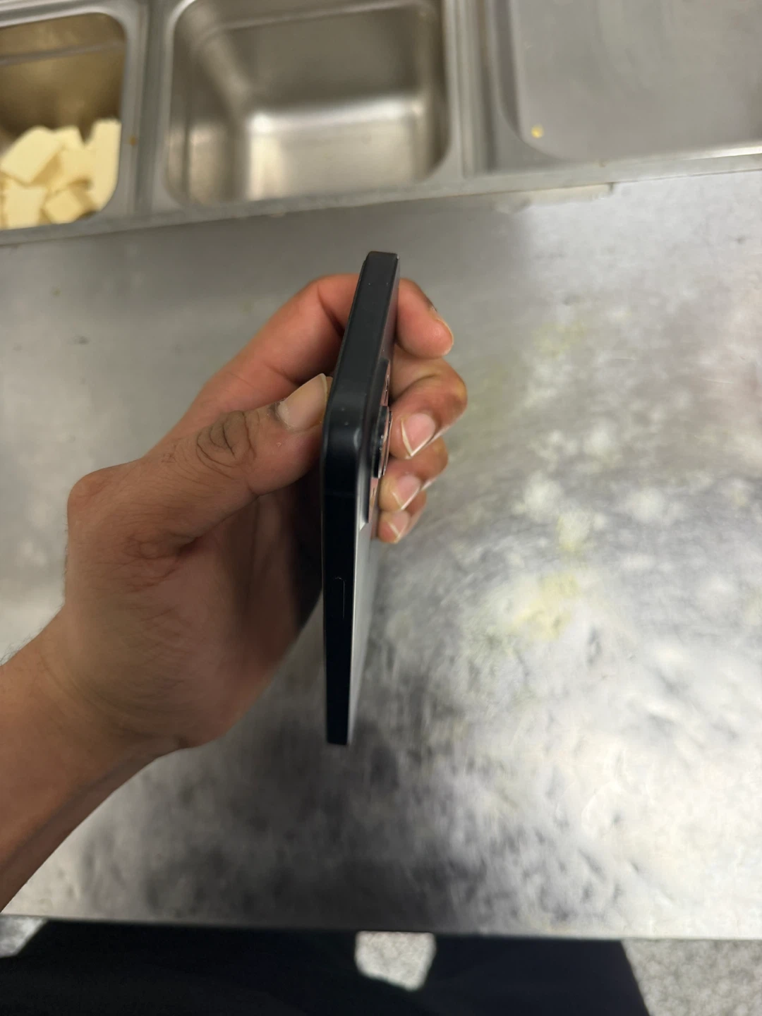 Apple iPhone 15 - photo 4