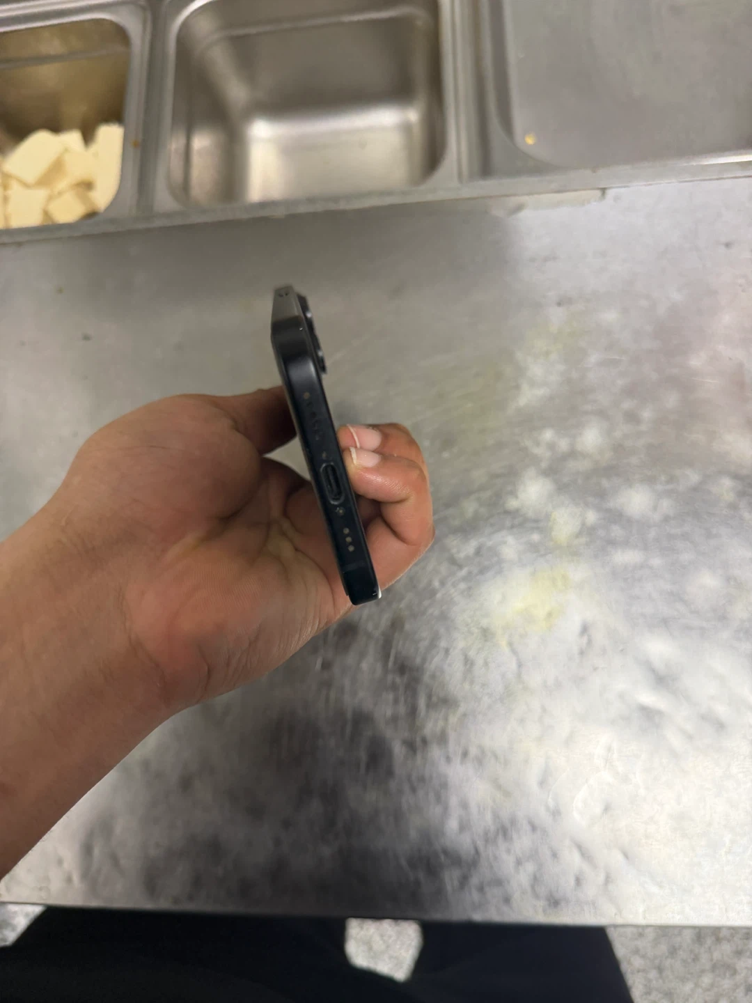 Apple iPhone 15 - photo 5