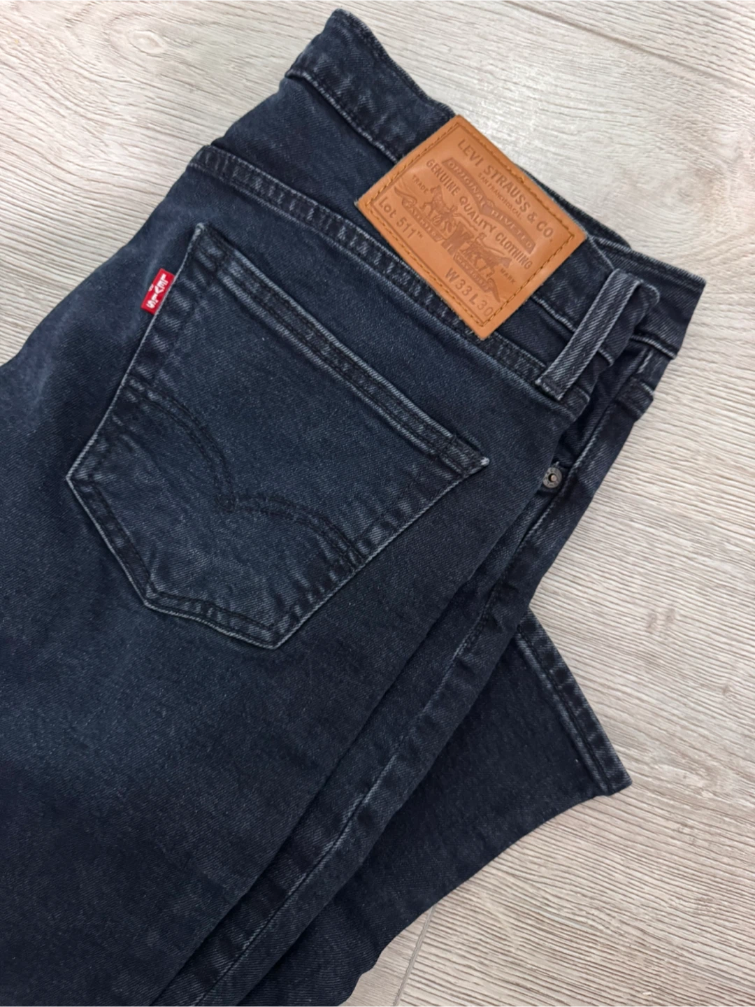 Levi's 511 Premium Jeans W33 L30 Dark Wash
