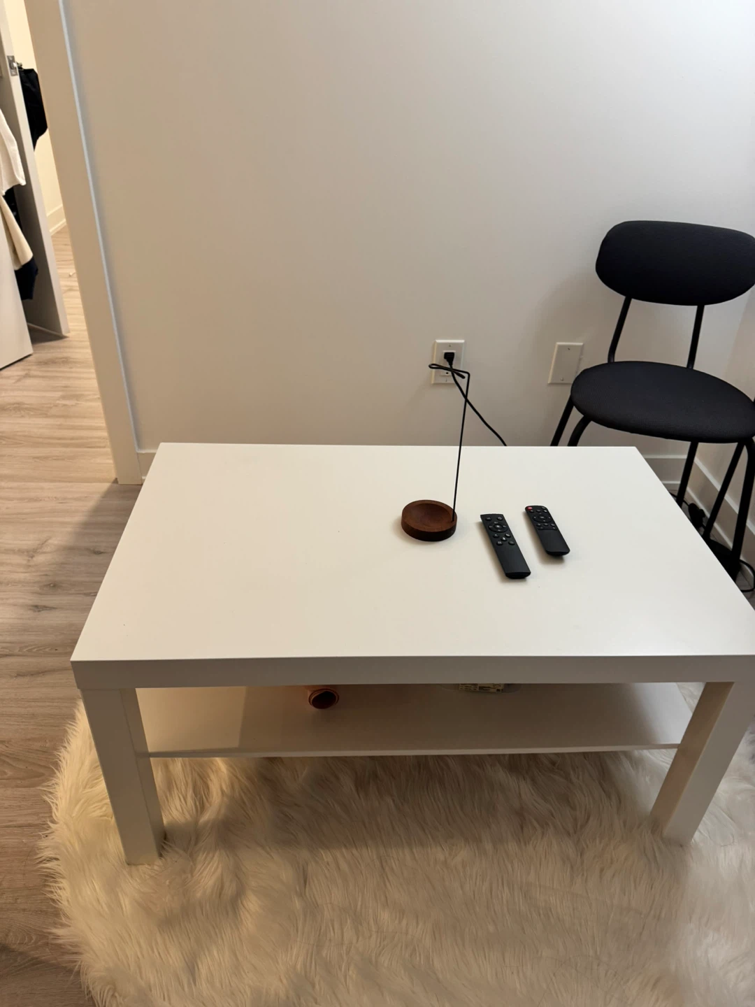 IKEA LACK coffee table - white - photo 3