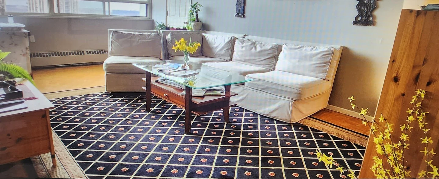 Wool large area rug - photo 3