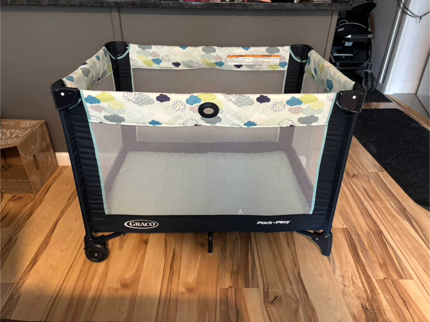 Graco Pack 'n Play Playard