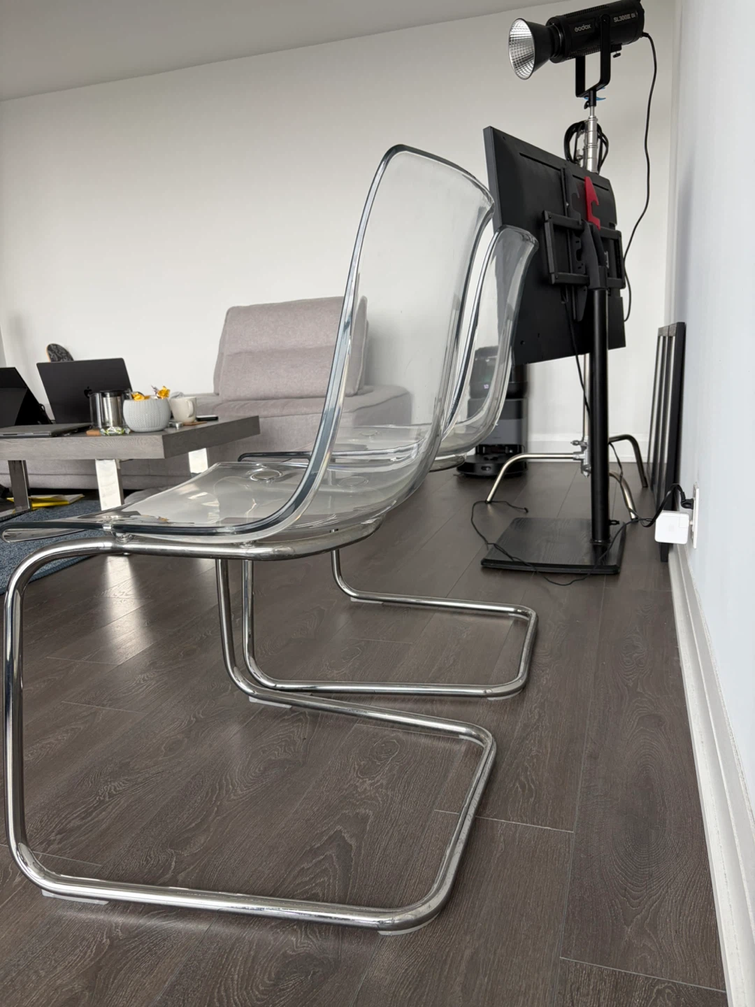 Clear Acrylic Cantilever Chairs - Set of 2 - photo 4