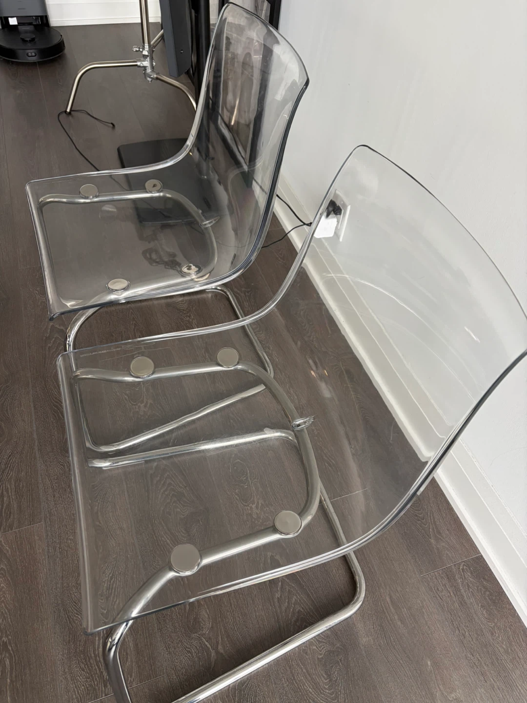 Clear Acrylic Cantilever Chairs - Set of 2 - photo 5