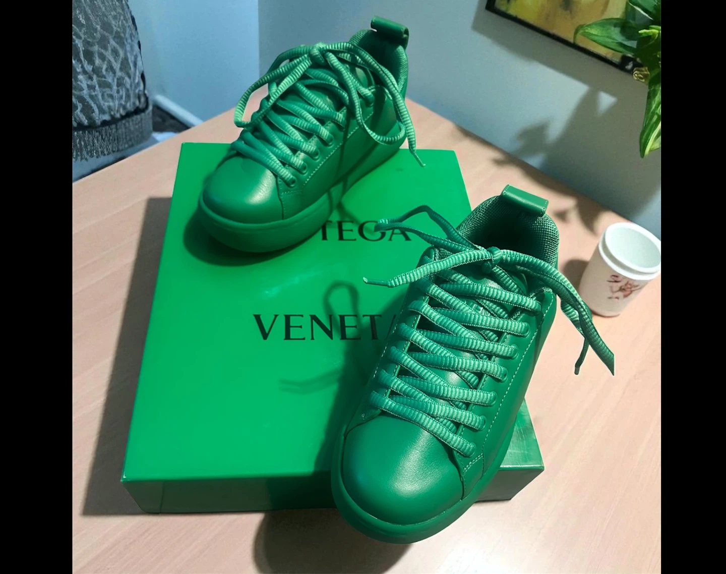 Bottega Veneta Green Leather Low-Top Sneakers