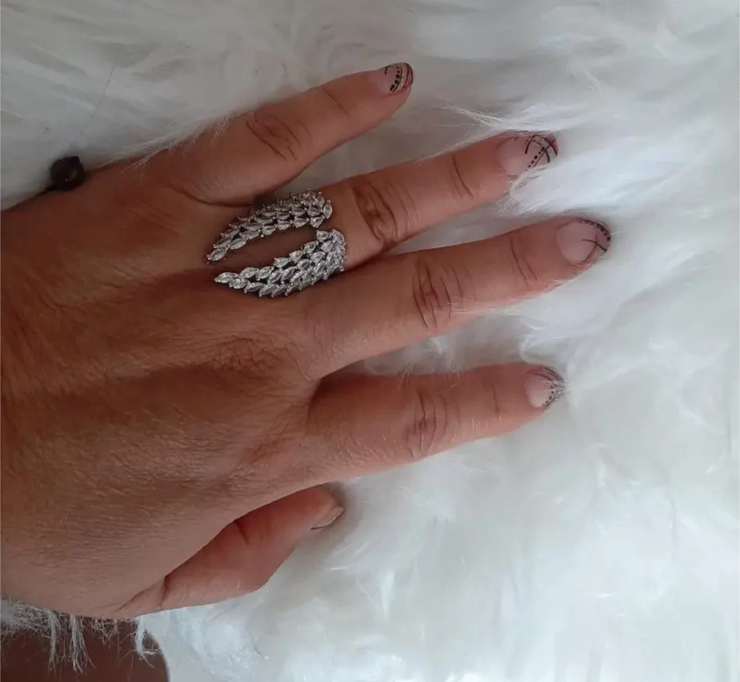 Sparkly Leaf Design Ring - photo 5