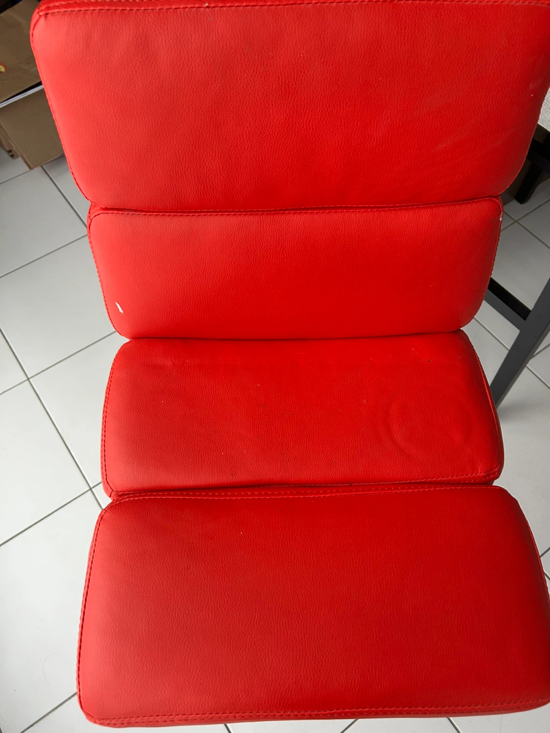 🧡Used Red Bar Stool Minor Wear & Tear, Rusting at the botton - photo 2