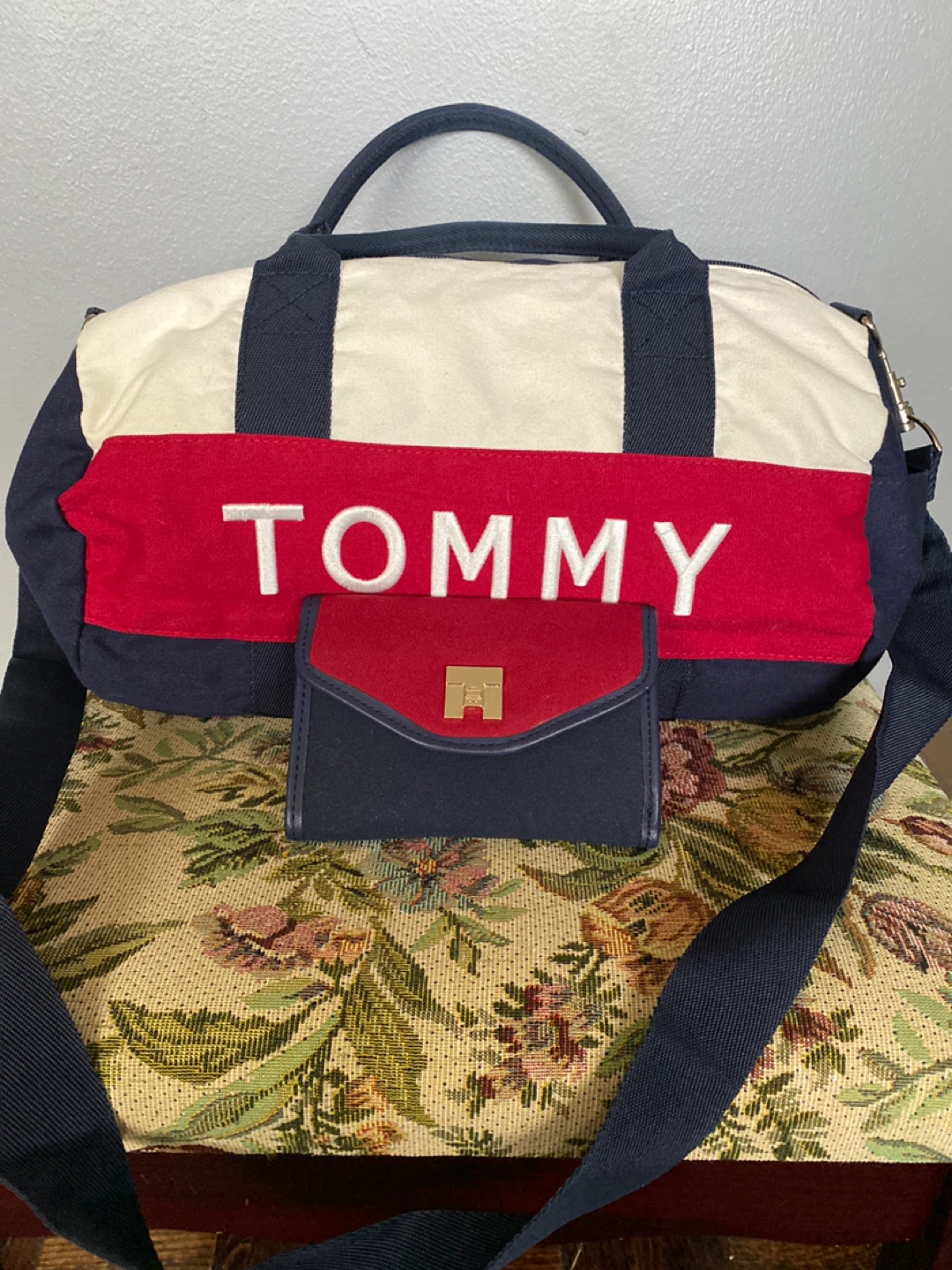 Tommy Hilfiger - photo 2