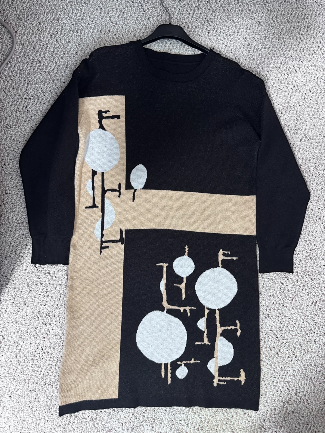 Kellyjsoren Black & Beige Geometric Knit Dress