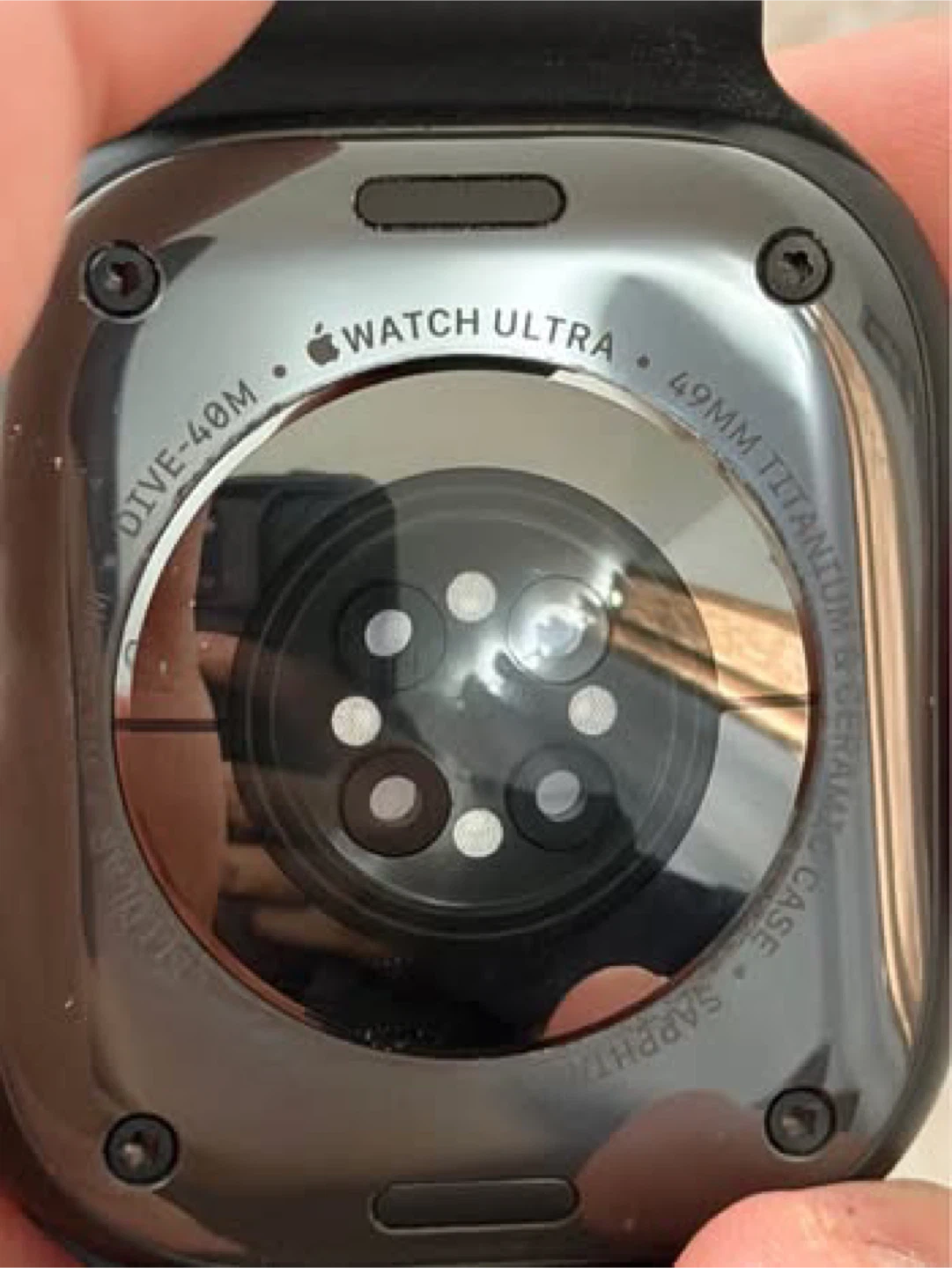 Apple Watch Ultra 49mm Titanium Case - photo 4
