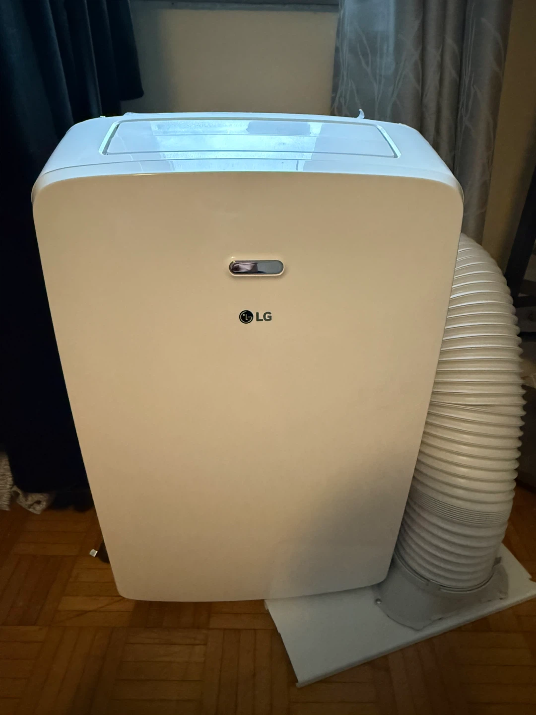 LG Portable Air Conditioner