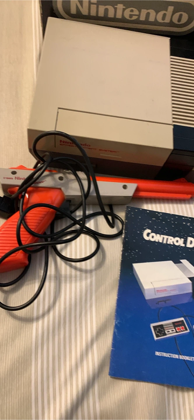 NINTENDO NES COMPLETE IN BOX (ACTION SET) - photo 2