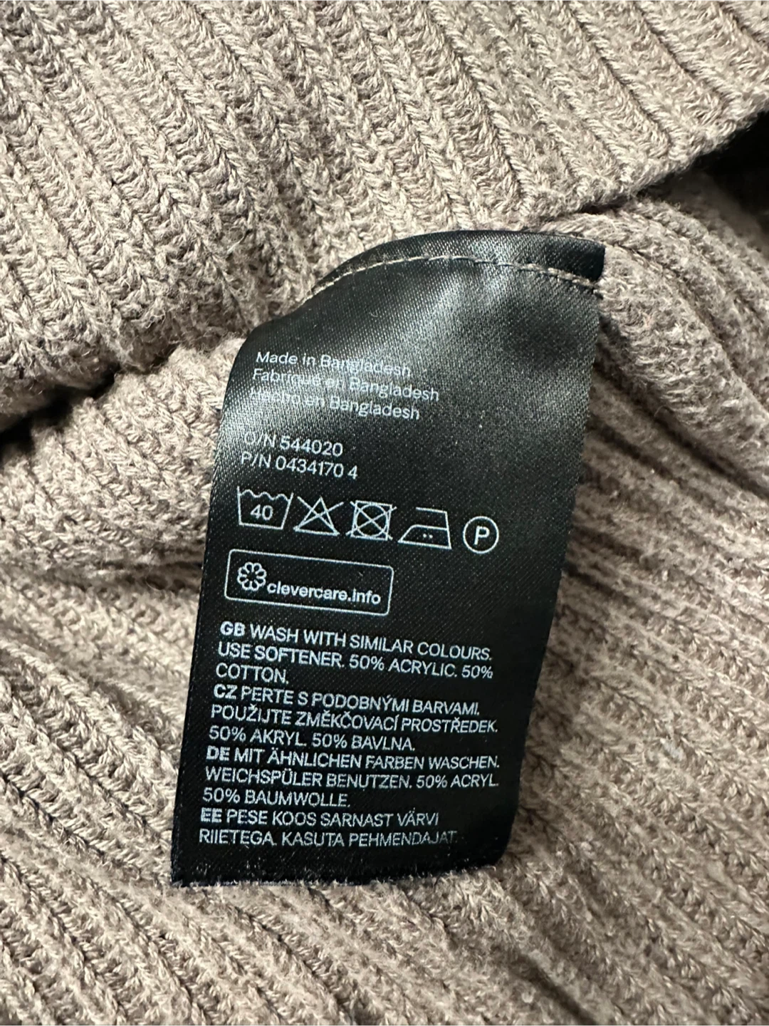 H&M Women’s Sweater - photo 4