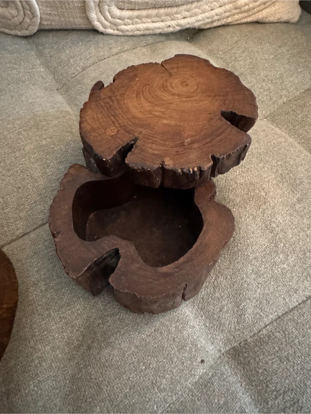 Set of 2 Wooden Log Trinket Boxes - photo 2