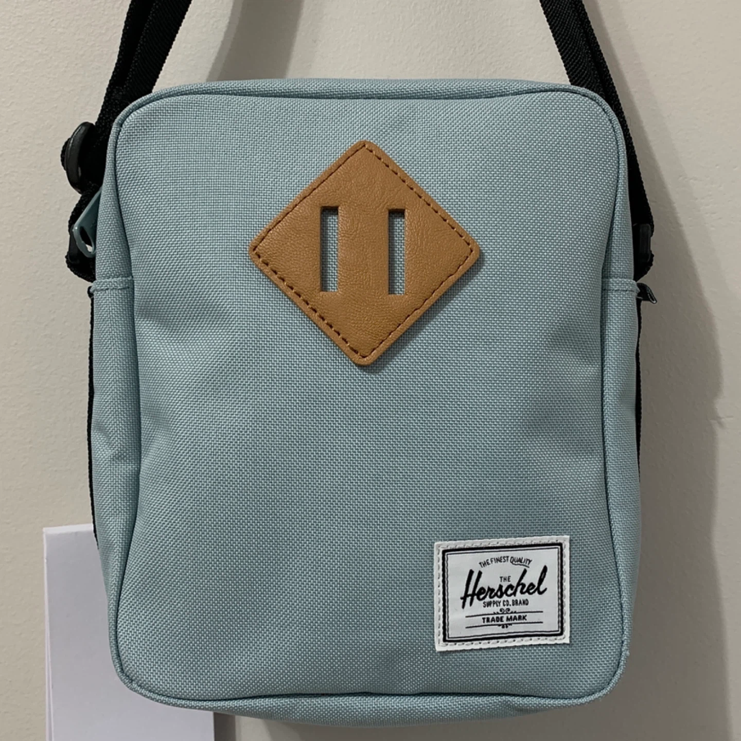 Herschel Heritage Crossbody Bag 2.5 L NEW