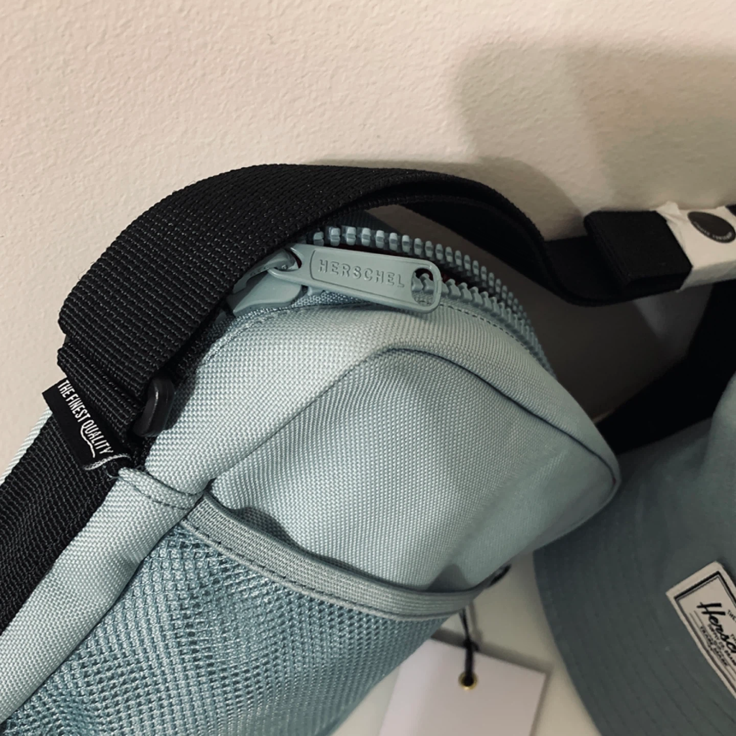 Herschel Heritage Crossbody Bag 2.5 L NEW - photo 5