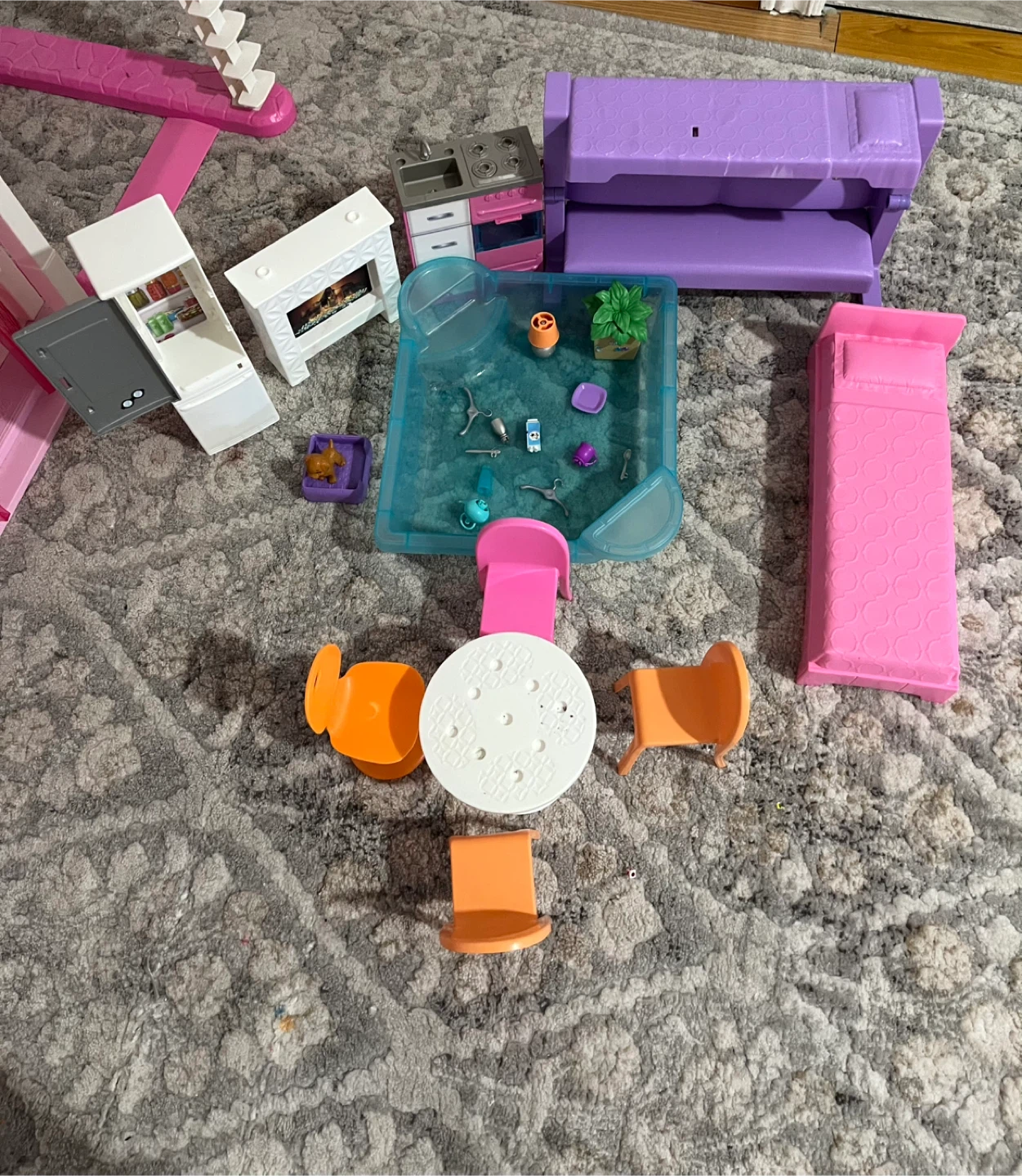 Barbie Dreamhouse Dollhouse with Furniture and Toys - photo 4