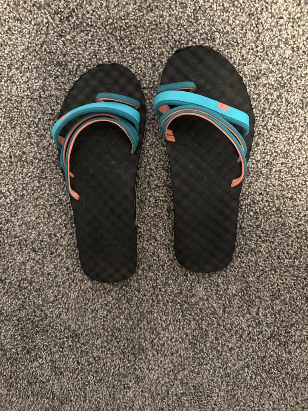 Women’s Size 8 The North Face Flip Flops