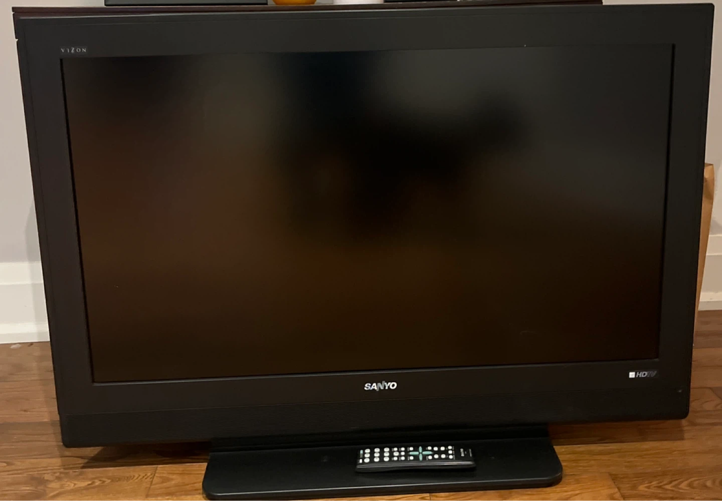 Sanyo HDTV 46 Inch Television with Remote