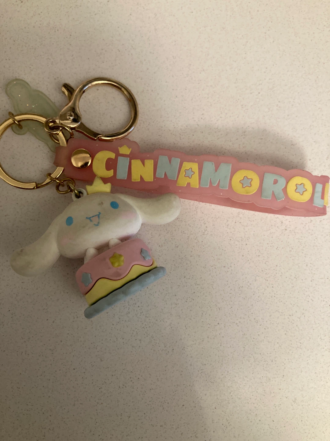 Cinnamoroll Keychain with Cake Charm