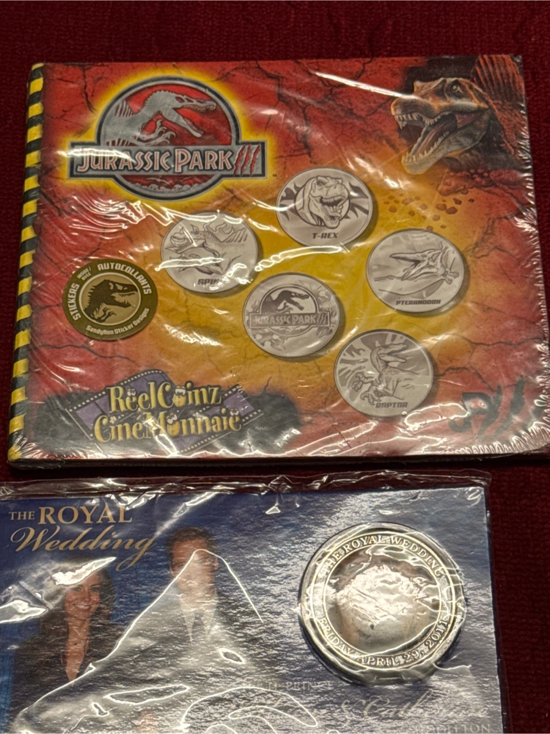 Royal Wedding Commemorative Coin Collection & Jurassic Park - photo 4