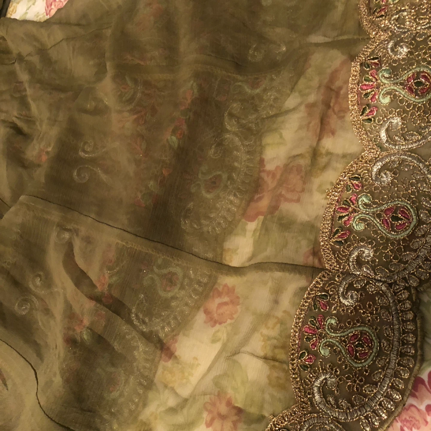 4 pieces brand new Indian large size suits - photo 3