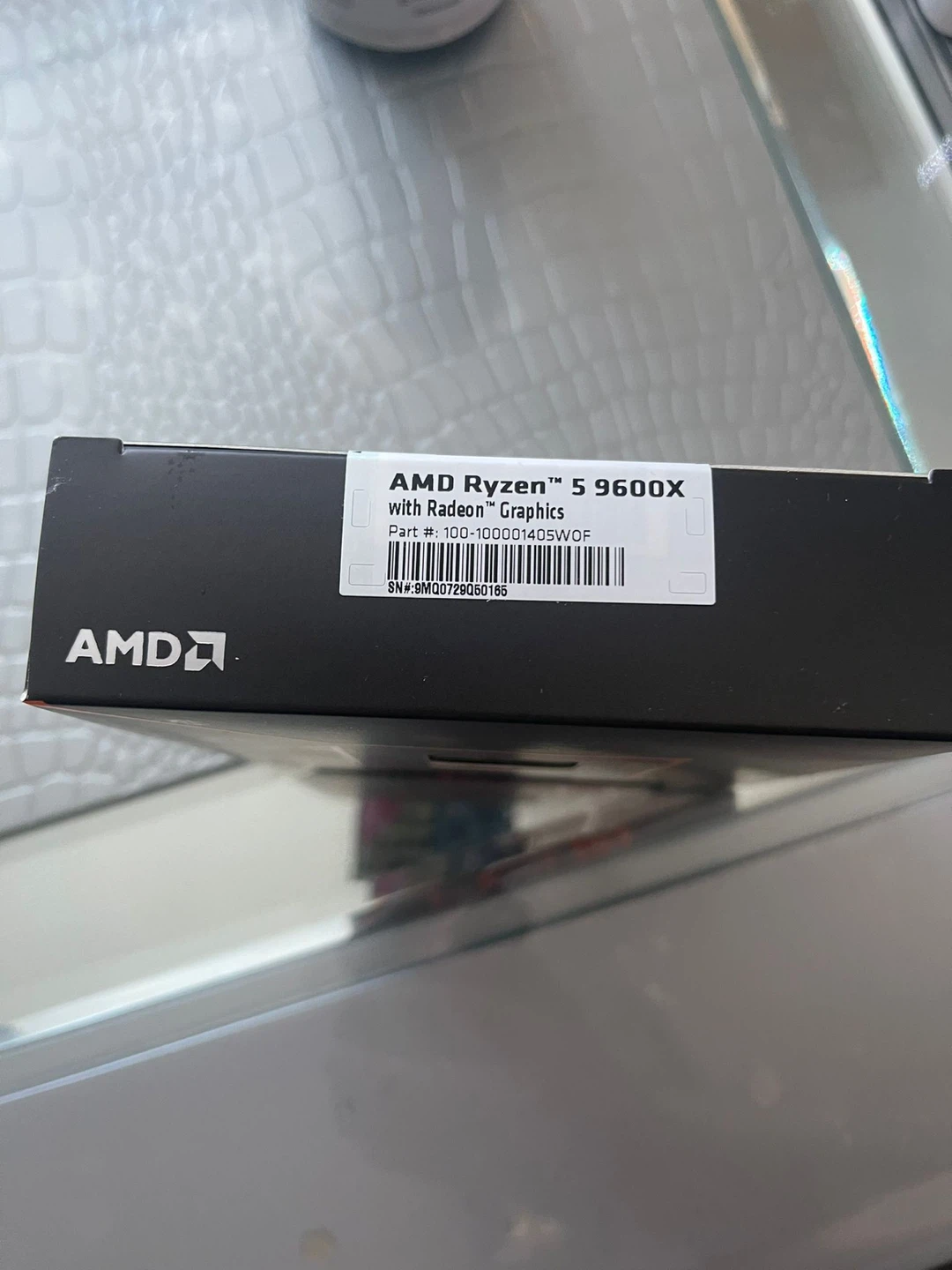 AMD Ryzen 5 9600 Processor - photo 2