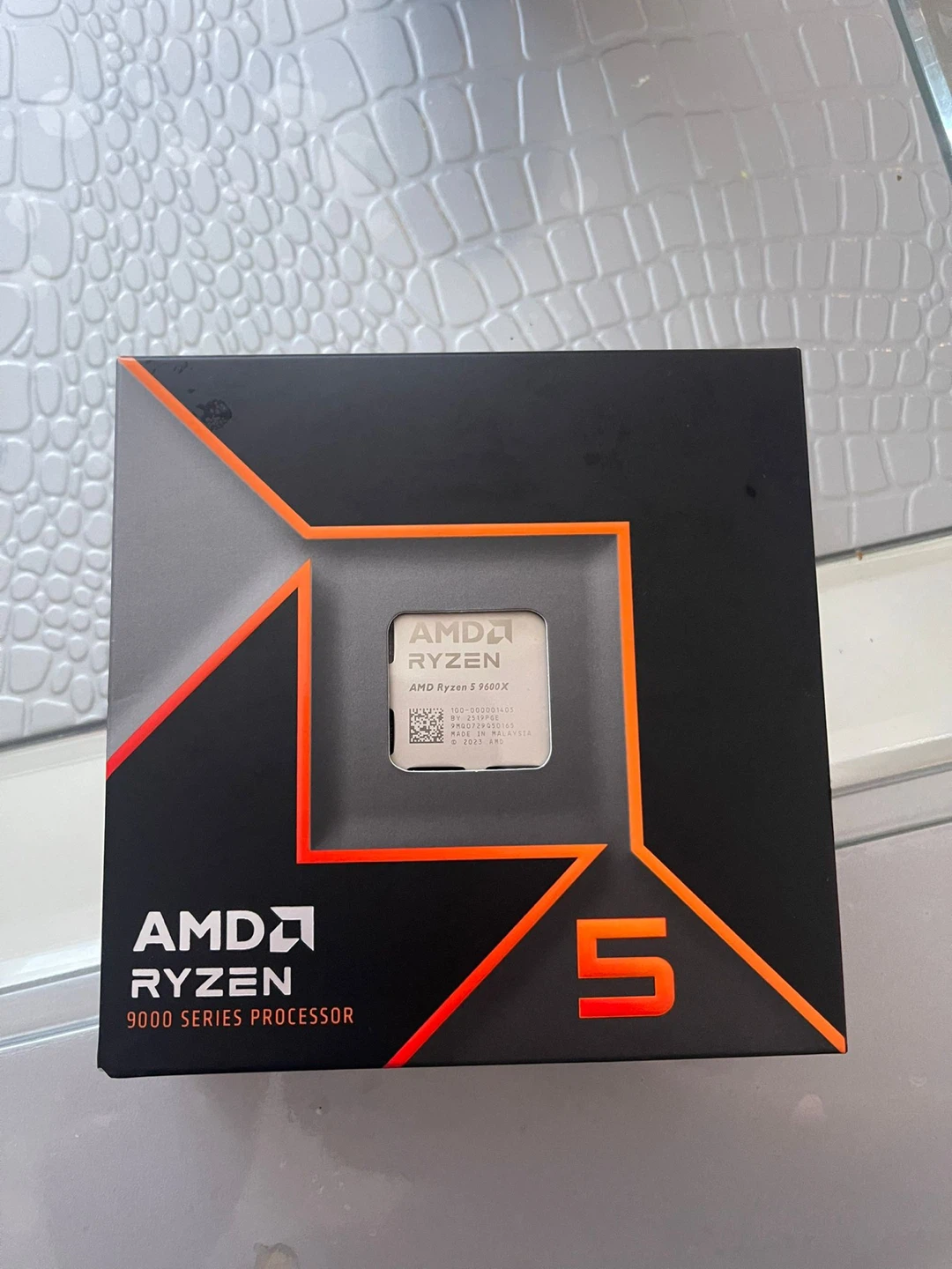 AMD Ryzen 5 9600 Processor