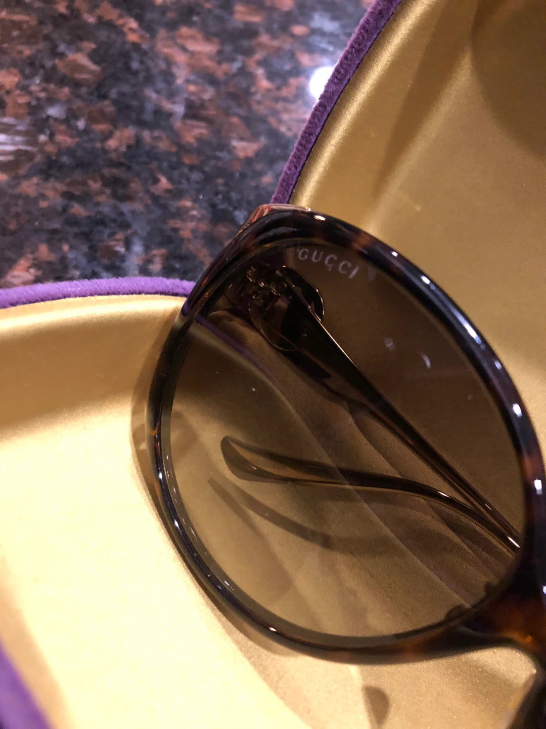 GUCCI Sherryline Sunglasses in Mint Condition - photo 5