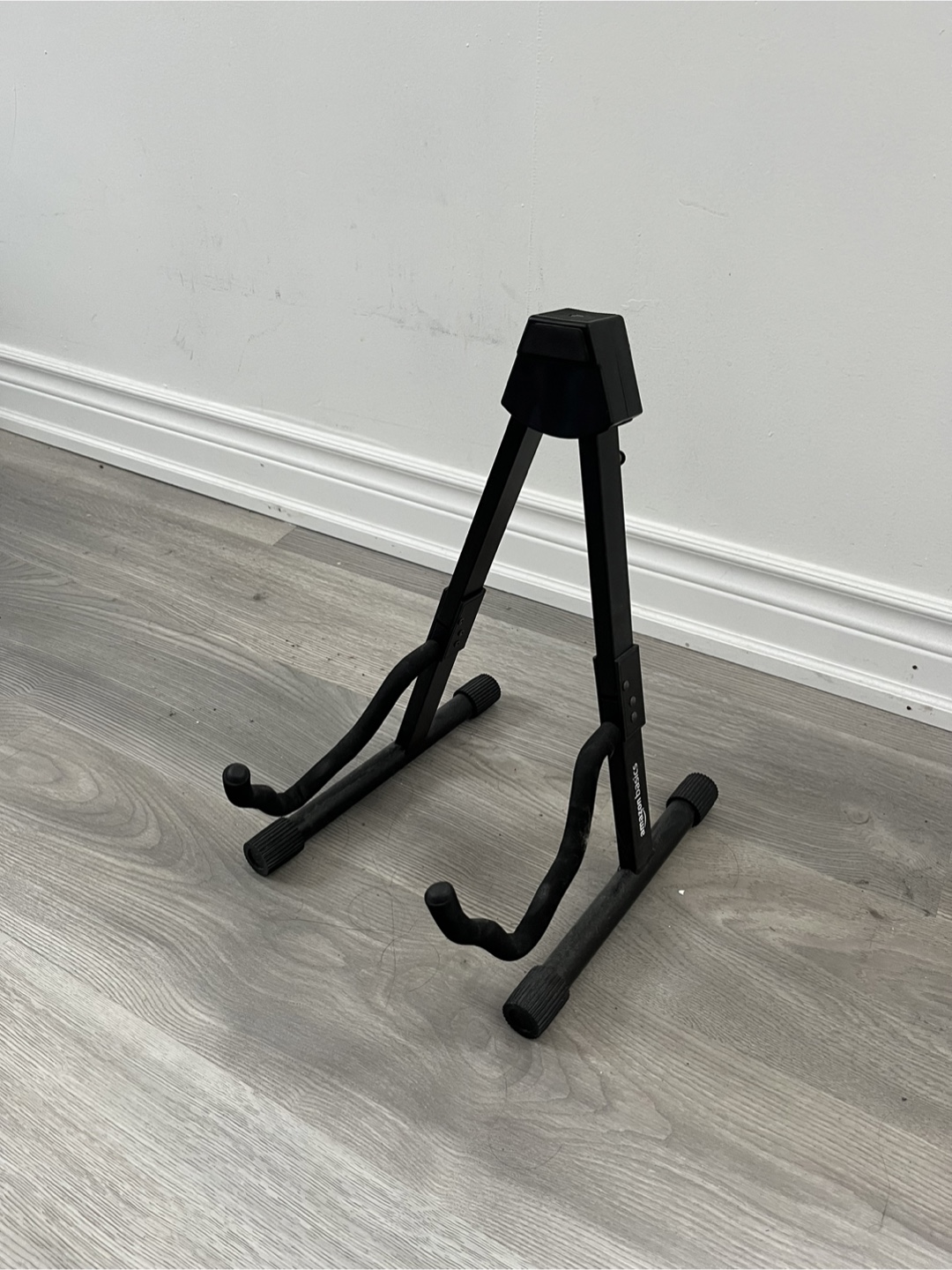 Folding Guitar Stand
