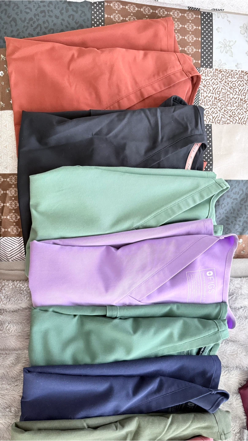 FIGS, Fabletics, Garde- Malade Scrub Tops & Pants Bundle
