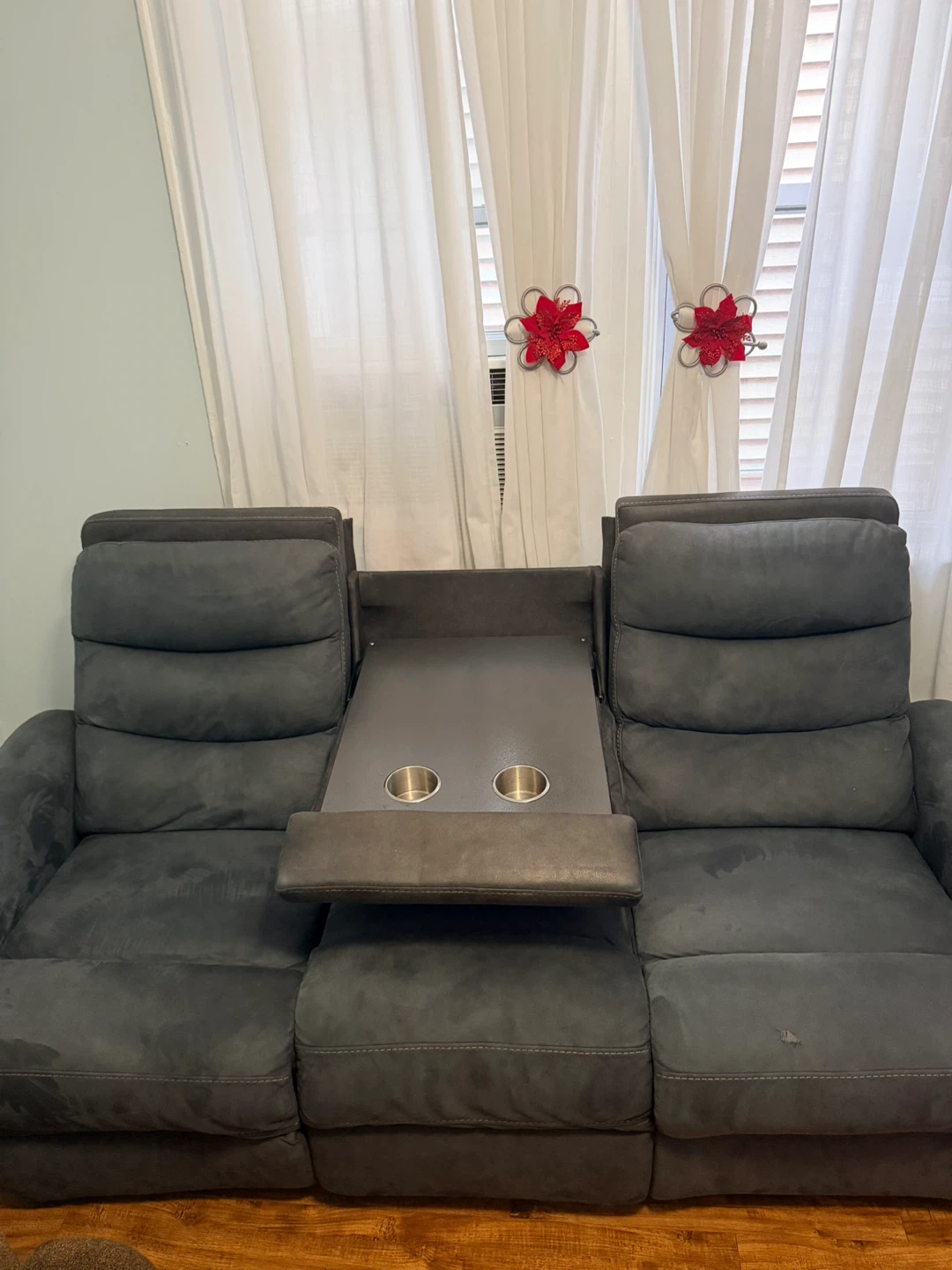 Dark Blue Reclining Sofa w/ USB & Cup Holders – Great Condition - photo 2