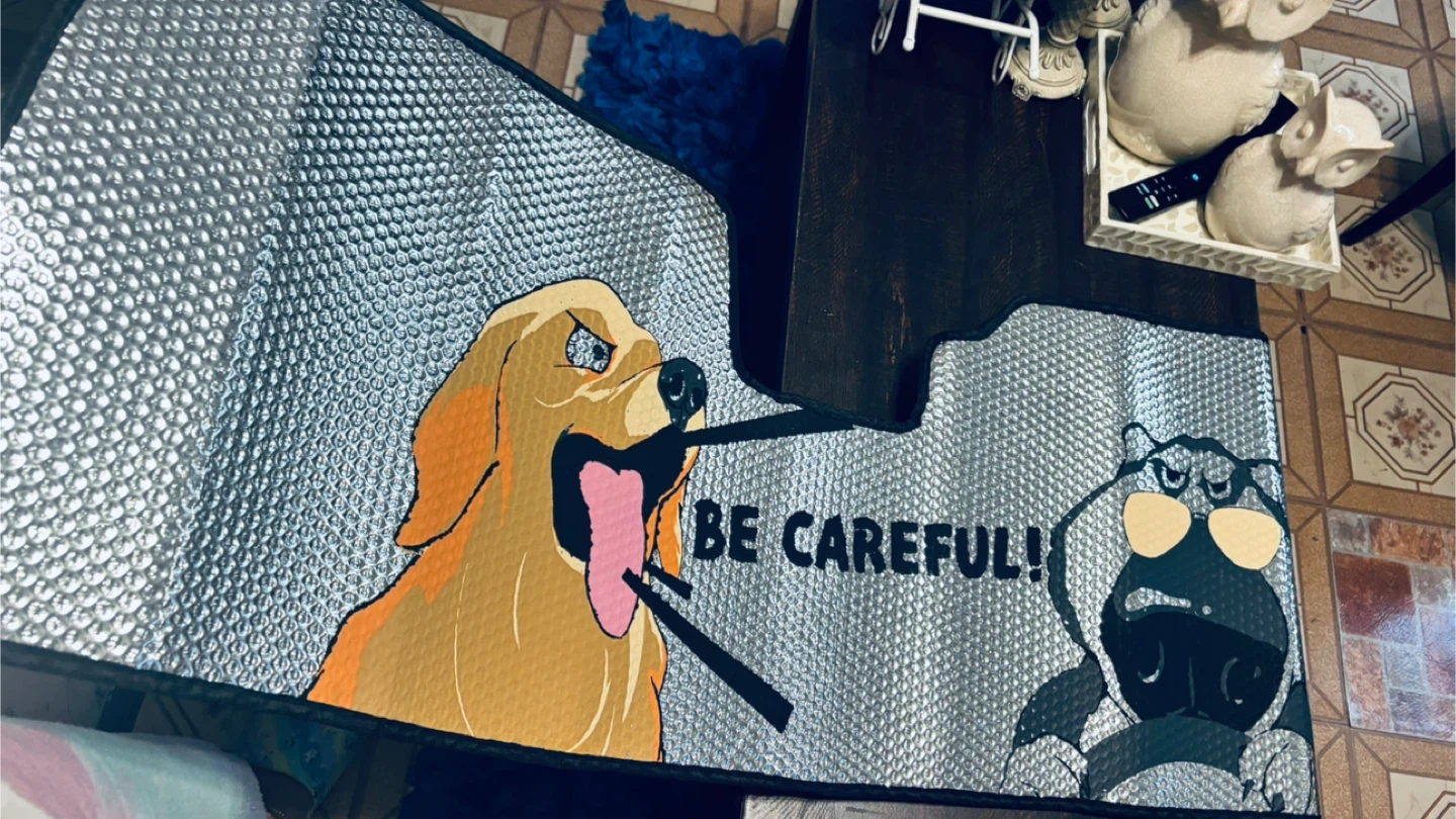 Car Sunshade with Dog and Hippo Graphic - photo 2