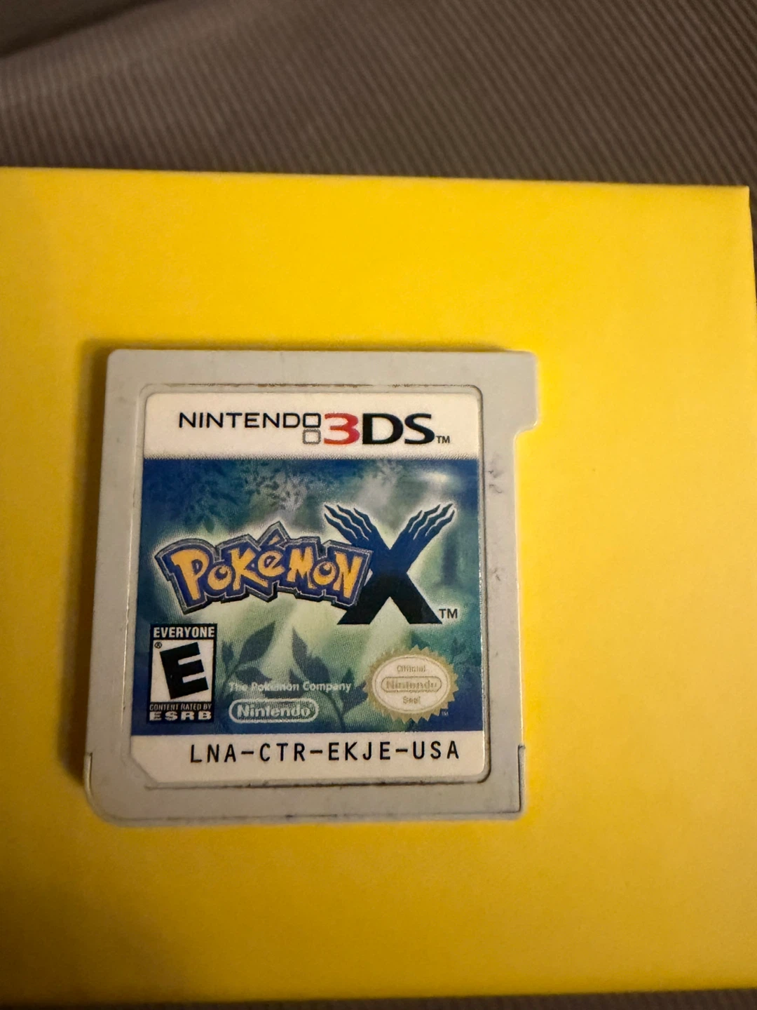 Nintendo 3DS Pokemon X Game Cartridge