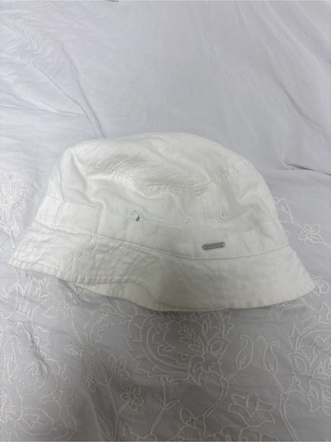 Nine West White Bucket Hat