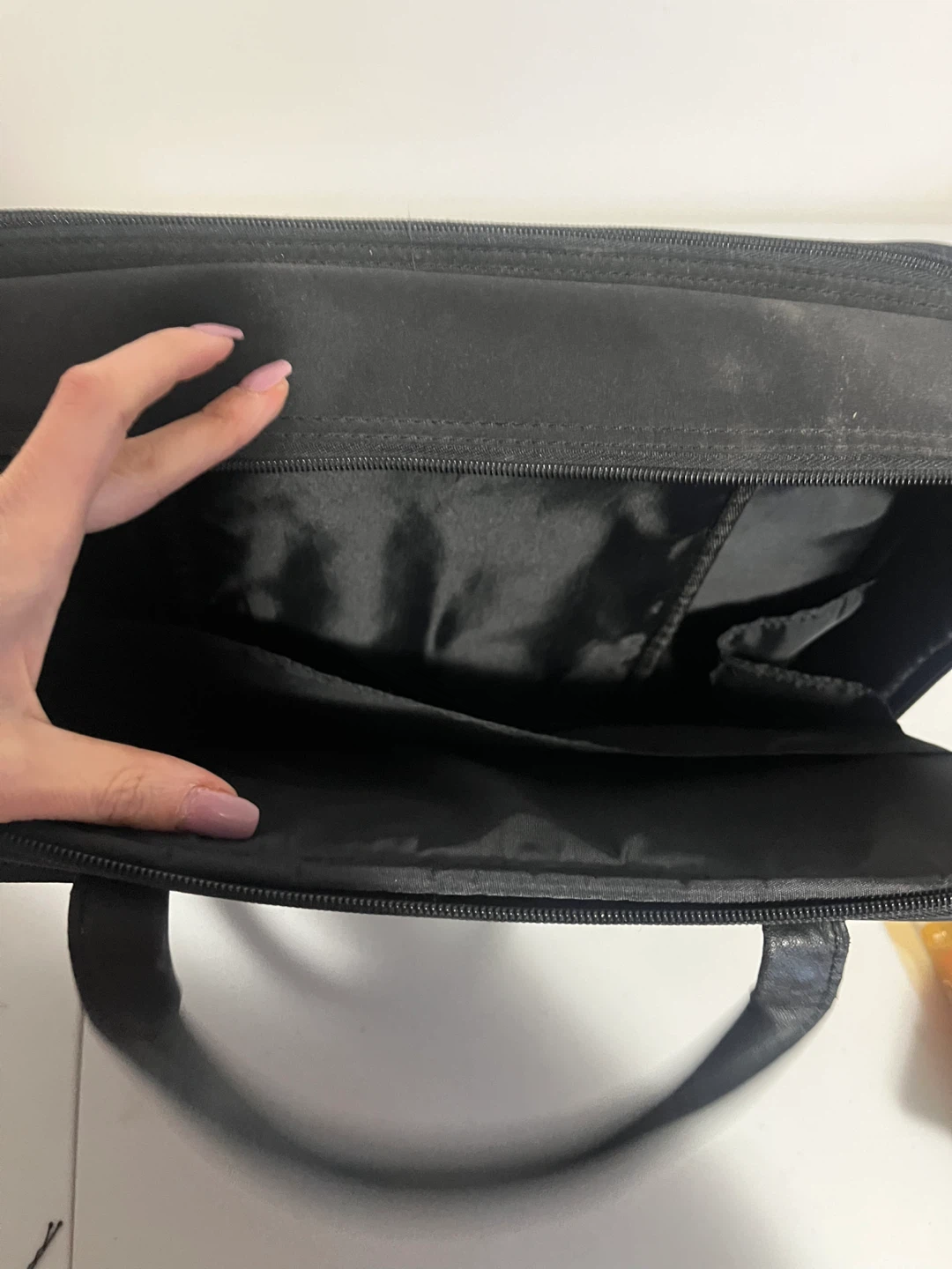 Danier Black Leather Briefcase - photo 3