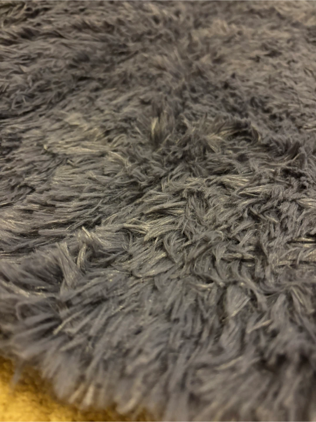Round Shaggy Area Rug - photo 2