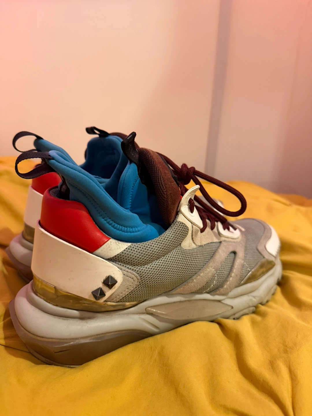 Valentino Garavani "Rockrunner" Sneakers