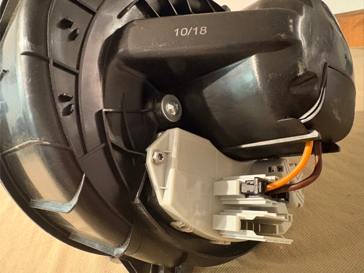 BMW X5 E70 Blower Motor Assembly with resistor - photo 2