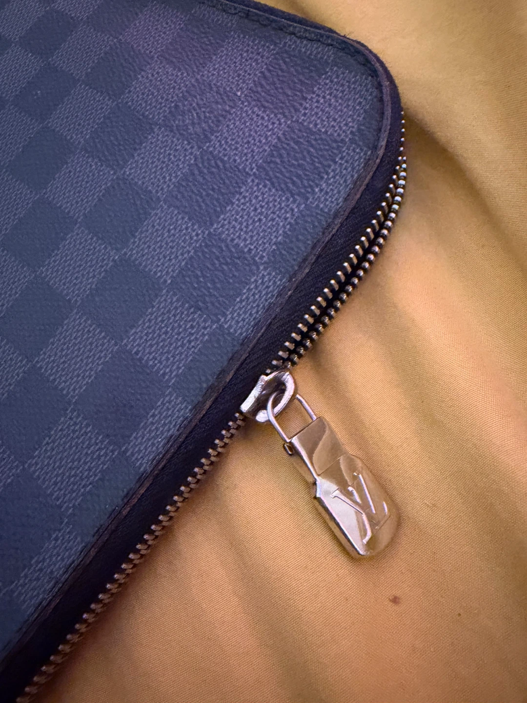 Louis Vuitton Damier Ebene Pochette Cosmetic Pouch - photo 3