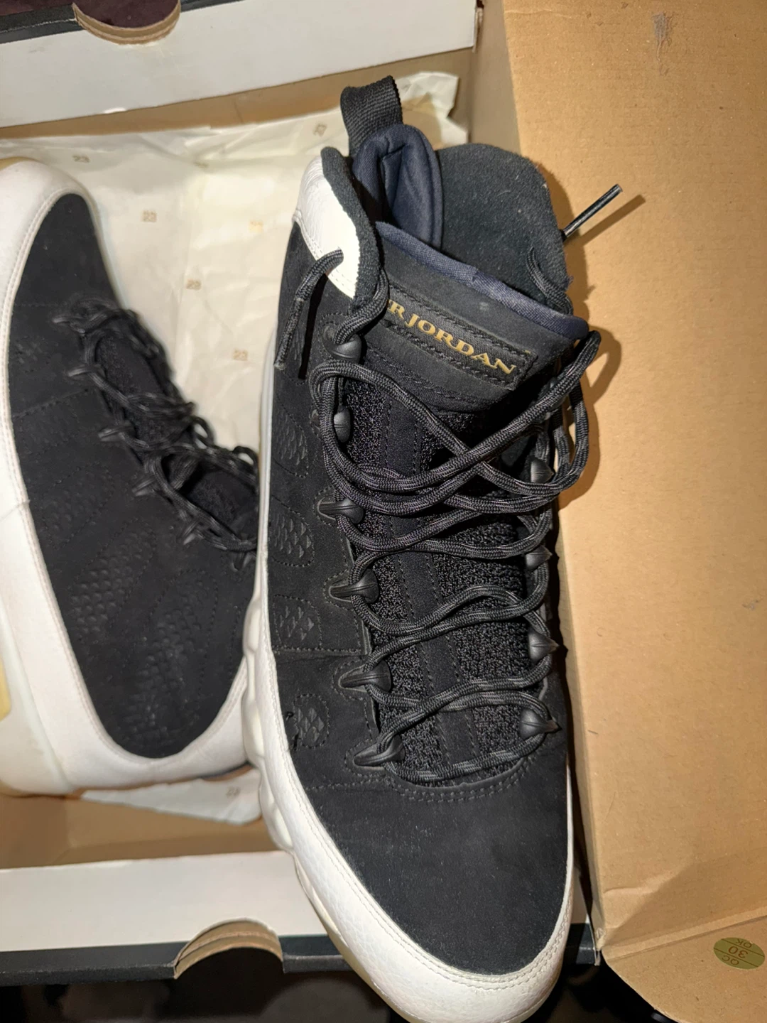 Air Jordan 9 Retro "city of flights " Men's Size 10.5 - photo 2