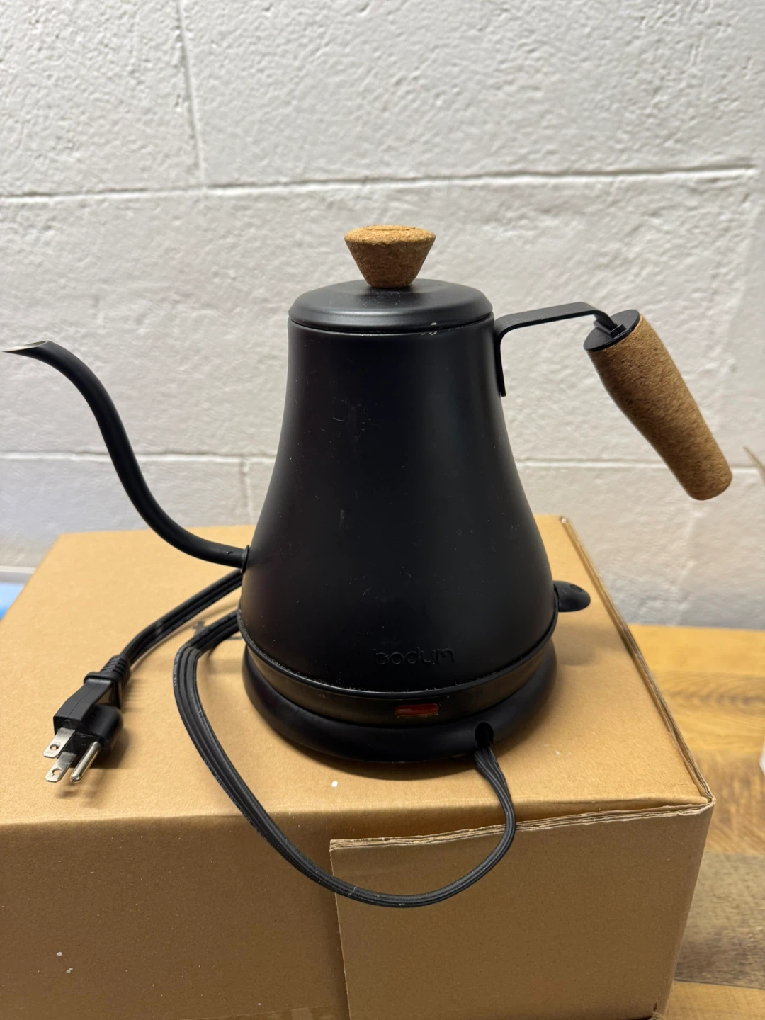 Bodum Electric Gooseneck Kettle 🧡