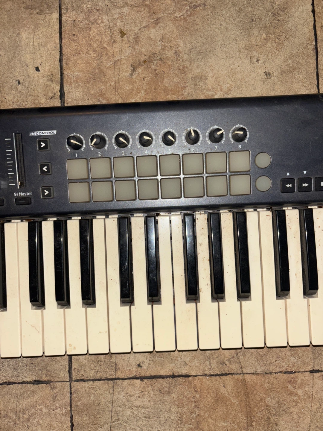 Novation Launchkey 49 MIDI Controller Keyboard - photo 3