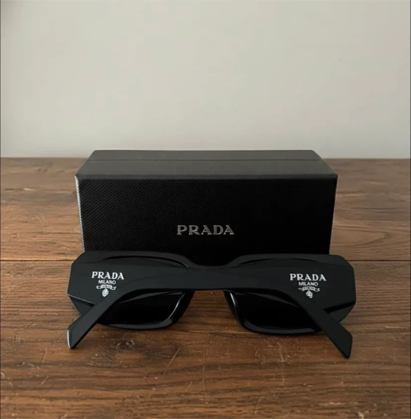 Prada Sunglasses Black - photo 2